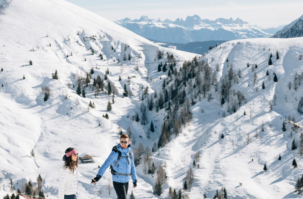 Winterurlaub Hafling - Schneebedeckte Berge & Sonne